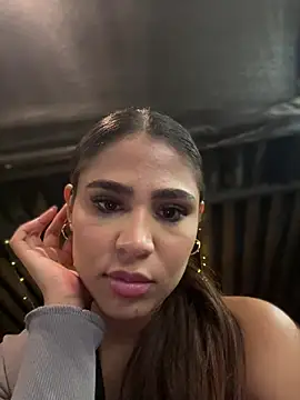 HaileyBaldwin online show from 03-02-25, 11:50