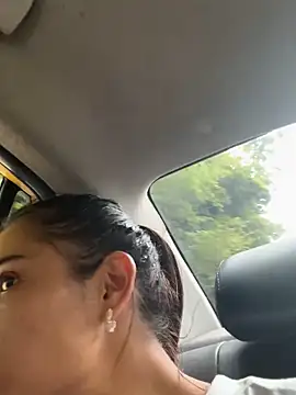 HaileyBaldwin online show from 02-05-25, 06:37