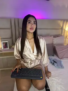 HaileyBaldwin online show from 01-22-25, 11:21