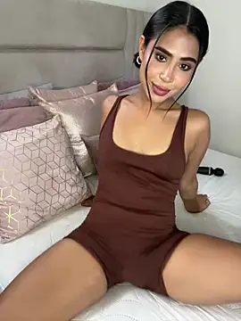 HaileyBaldwin online show from 01-27-25, 07:46