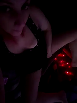 Snapshot of DeeLight124 chatting on 09-13-25, 10:26 DeeLight124 online show from 09-13-25, 10:26