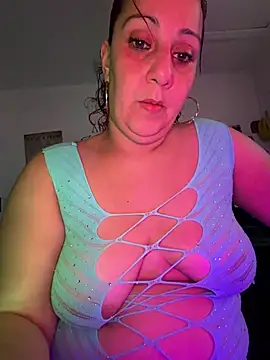 DeeLight124 online show from 04-18-26, 05:21