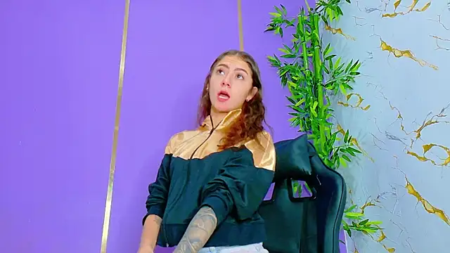 scarlet-jonesx online show from 09-26-25, 12:39