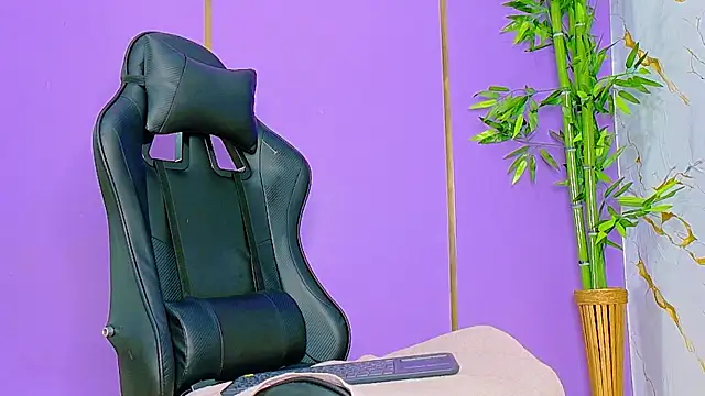 scarlet-jonesx online show from 11-04-25, 02:59