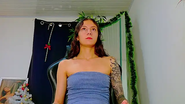 scarlet-jonesx online show from 01-11-26, 12:01