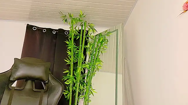 scarlet-jonesx online show from 11-29-25, 10:32