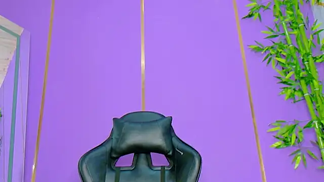 scarlet-jonesx online show from 11-04-25, 09:29