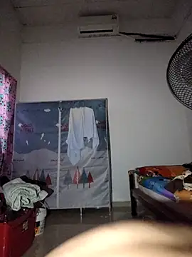 LiuQianXi5726 online show from 01-31-25, 09:48