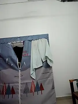 LiuQianXi5726 online show from 03-18-25, 09:12