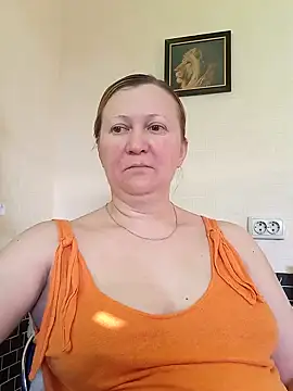 Snapshot of blondyaguar chatting on 02-21-25, 02:16 blondyaguar online show from 02-21-25, 02:16