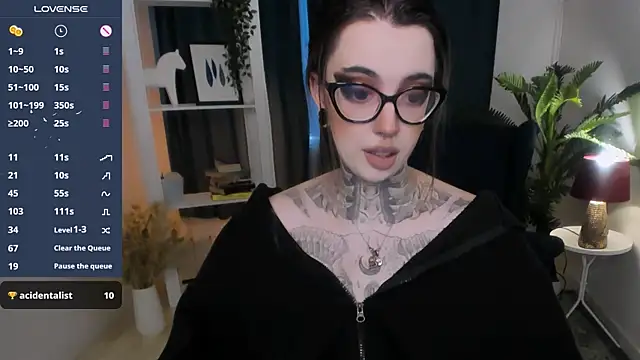 Dixi Pixi  online show from 05-16-26, 07:18