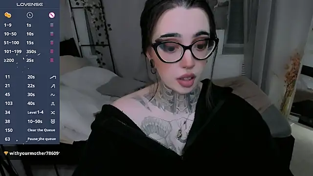 Snapshot of Dixi_Pixi_ chatting on 06-05-26, 06:52 Dixi Pixi online show from 06-05-26, 06:52