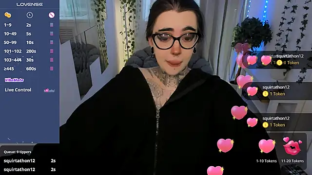 Snapshot of Dixi_Pixi_ chatting on 06-26-26, 05:46 Dixi Pixi online show from 06-26-26, 05:46
