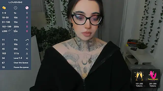 Dixi Pixi  online show from 05-24-26, 05:40