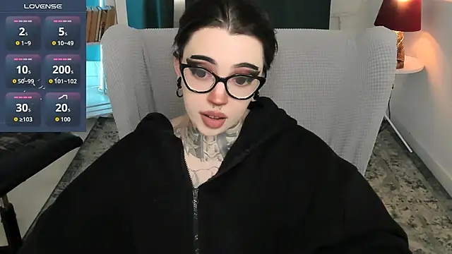 Snapshot of Dixi_Pixi_ chatting on 07-16-26, 10:23 Dixi Pixi online show from 07-16-26, 10:23