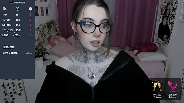 Dixi Pixi  online show from 04-04-26, 05:47