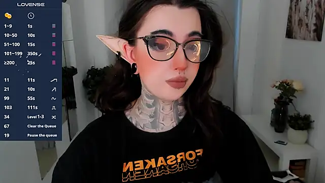 Dixi Pixi  online show from 10-12-25, 05:42