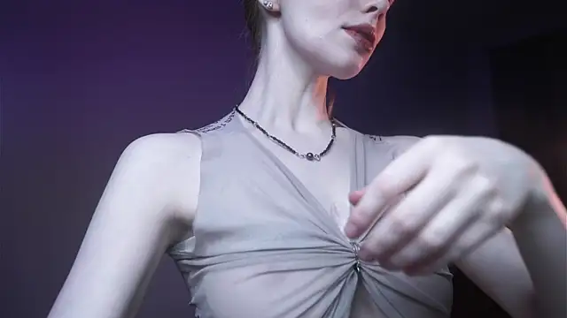 ginger hugs online show from 12-14-25, 10:15