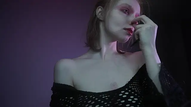 ginger hugs online show from 10-21-25, 10:09