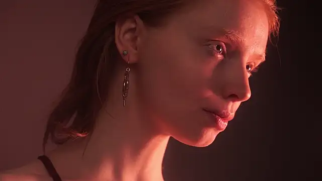 ginger hugs online show from 10-13-25, 10:10