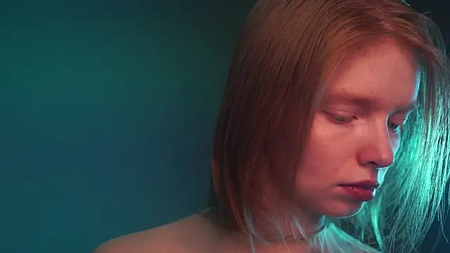 ginger hugs online show from 09-19-25, 10:03