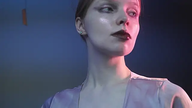 ginger hugs online show from 11-27-25, 10:10