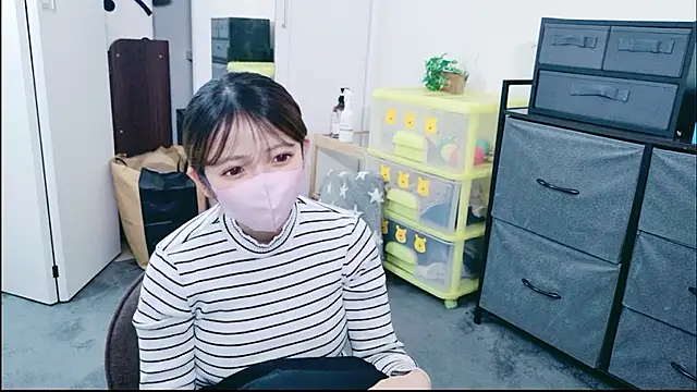 Snapshot of neruneruru chatting on 07-08-26, 12:17 neruneruru online show from 07-08-26, 12:17