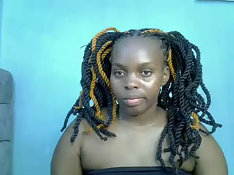 Snapshot of freaky_j_ chatting on 02-14-25, 12:25 freaky j  online show from 02-14-25, 12:25
