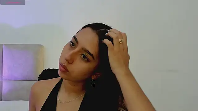 Snapshot of MissSussy chatting on 10-05-25, 12:51 MissSussy online show from 10-05-25, 12:51