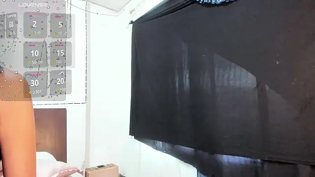 latinaStepmom online show from 03-13-26, 10:59