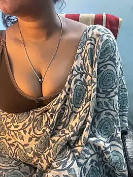 Spicy sari girl online show from 05-29-26, 04:51