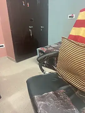 Snapshot of Spicy_sari_girl chatting on 03-22-25, 11:42 Spicy sari girl online show from 03-22-25, 11:42