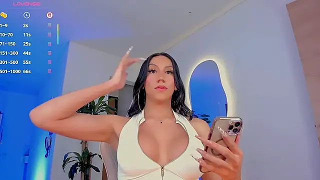 Snapshot of Pretty_Mariangel chatting on 09-30-25, 03:56 Pretty Mariangel online show from 09-30-25, 03:56