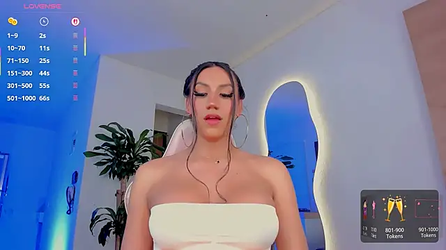 Snapshot of Pretty_Mariangel chatting on 10-02-25, 09:23 Pretty Mariangel online show from 10-02-25, 09:23