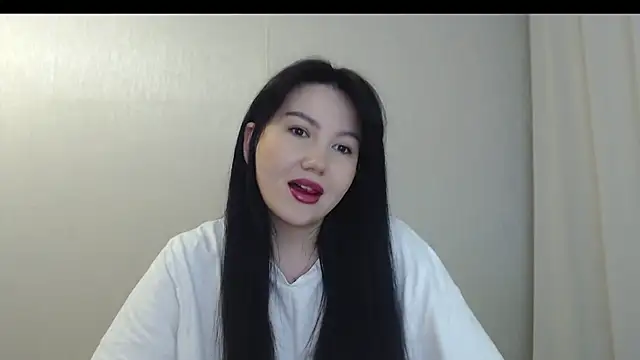 Snapshot of AlexaCruze chatting on 10-22-25, 03:55 AlexaCruze online show from 10-22-25, 03:55