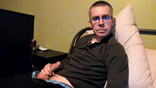 ImportantEquator0 online show from 11-02-25, 01:16