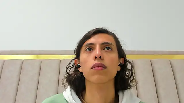 FreyaMoller online show from 03-13-26, 06:13