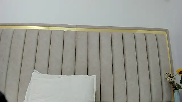 FreyaMoller online show from 02-14-26, 07:03