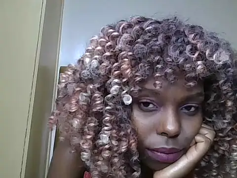 naughty ebony-queen online show from 05-20-26, 03:09
