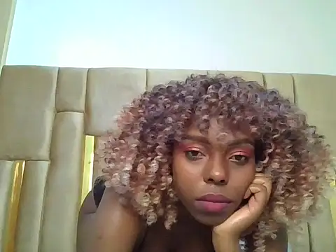 naughty ebony-queen online show from 05-10-26, 10:19