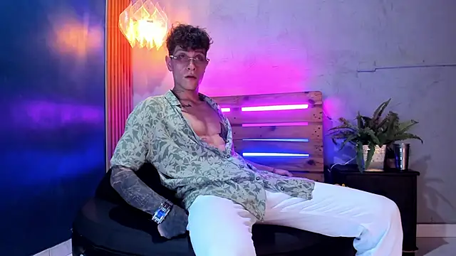 french sexx online show from 01-07-26, 07:08