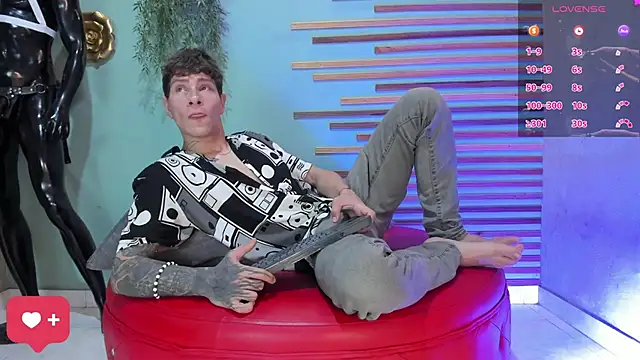 french sexx online show from 11-06-25, 07:40