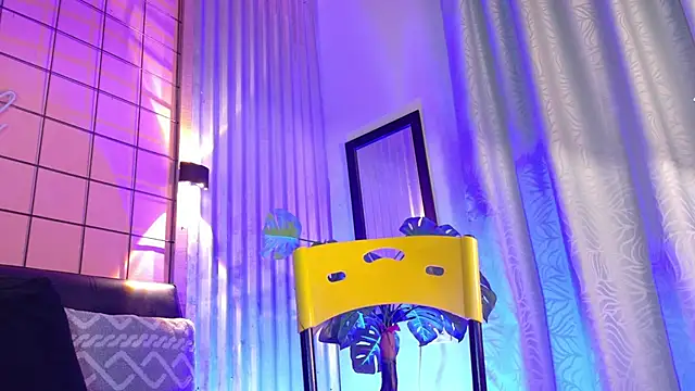 french sexx online show from 04-15-26, 01:11