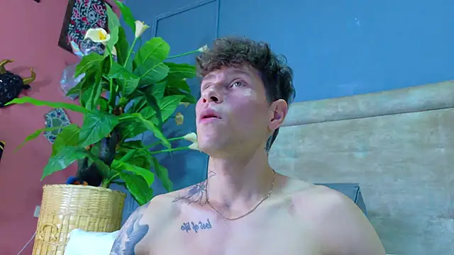 french sexx online show from 01-18-26, 01:47