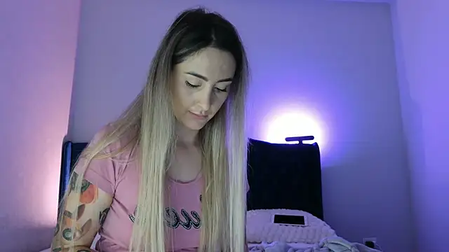 kimmie meow online show from 02-10-25, 07:07