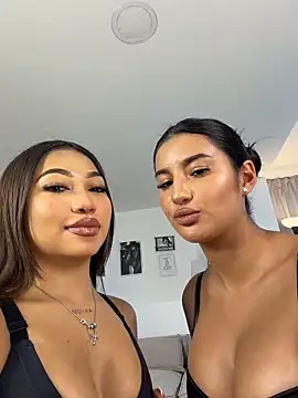 Kimm khalifa online show from 05-17-26, 09:15