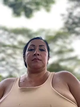 Milk chloe online show from 09-17-25, 07:38