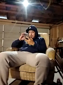 HORNYJROD123 online show from 12-05-25, 04:27