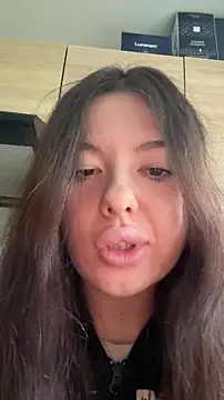 Kimi Ass online show from 04-07-26, 11:01