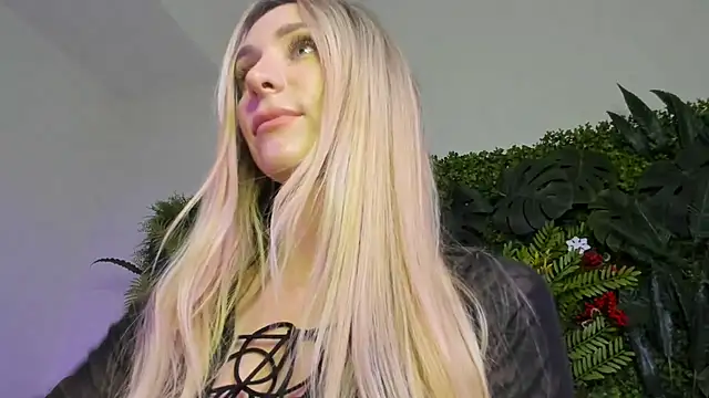 Horny Blond online show from 11-22-25, 09:08